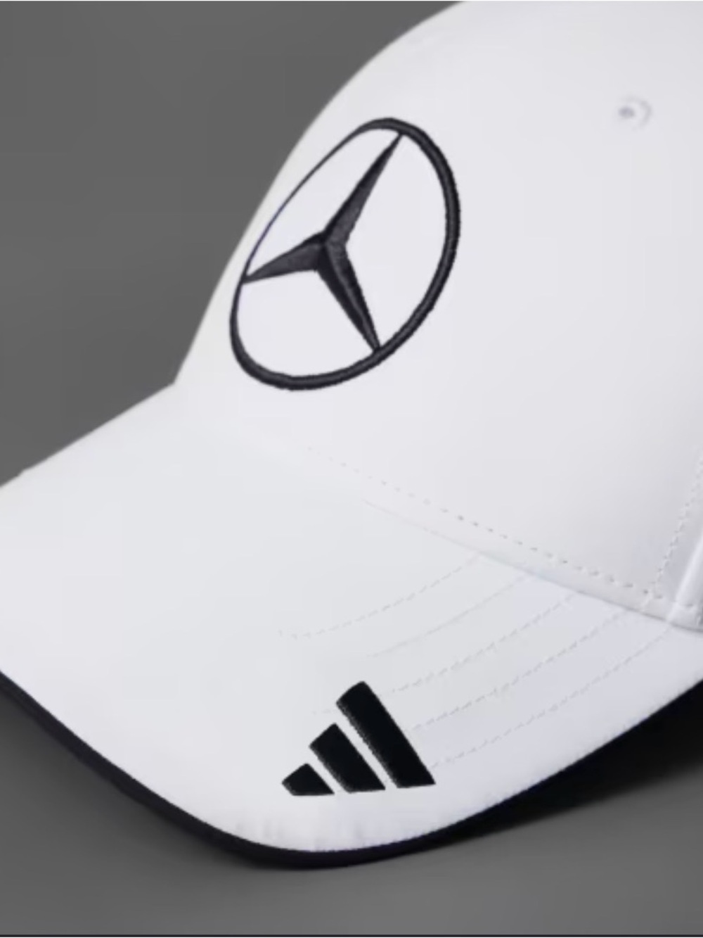 MERCEDES - AMG
PETRONAS FORMULA ONE TEAM DRIVER CAP